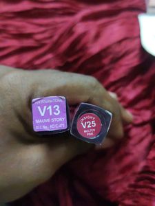Liquid Lipsticks (Set of 2)And 1Lip Stick