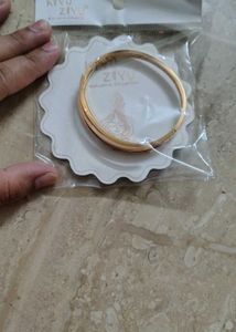 Kiyu Ziyu Golden Bracelet