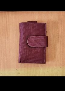 Maroon Wallet