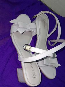 ZUDIO HEELS💜