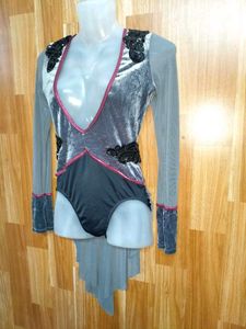 Beautiful Dance Costume 19 oct10