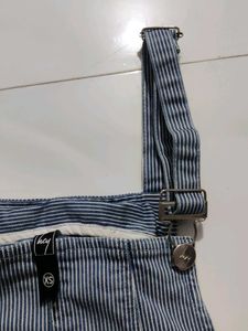 Dungaree