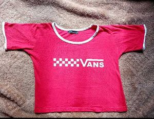 Crop Red Tee 🥳🥳