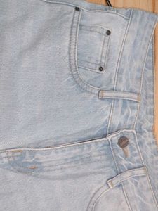 Light Wash Wide Leg Jeans (tall girls)