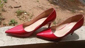 PAUL OLIVER RED BOTTOMS