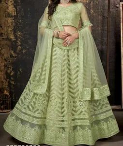 Beautiful Lehenga Blouse With Dupatta