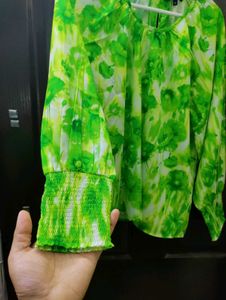 Floral Printed Cuffed Sleeves Top