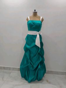 Elegant Green Ethnic Gown
