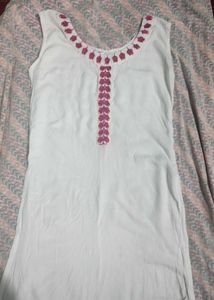 Pretty White Kurti  🦢 🪷🤍