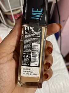 Maybelline Fit Me Foundation