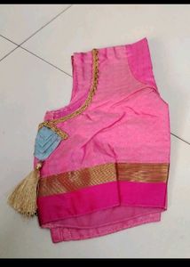 Blue With Pink Arani Soft Silk Saree....
