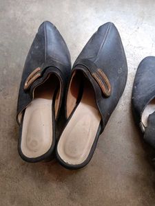 2 Heels 👠
