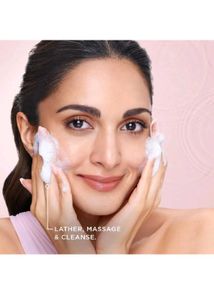 New Pond&#39;s Bright Beauty Facewash