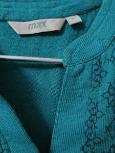 Max Women Winter Kurta Woollen Blend