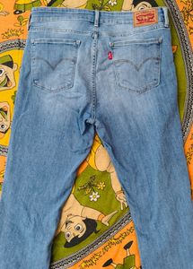 Very Good Condition Boot Cut Jeans For Ladies