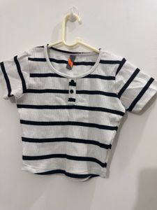 Striped Crop Top, Bust- 32 Strechable