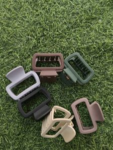 Matt Finish Korean Clips Claw ( Pack Of 6)