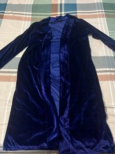 Long Festive Shrug