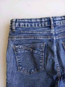 Unisex Jeans For Approximately 4 Feet Kid