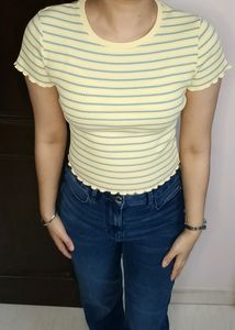 Uniqlo Women Yellow Ribbed Striped Crop Top