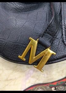 Luxurious Sling Side Bag
