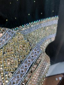 BLACK BEAUTY/HEAVY PARTY WEAR