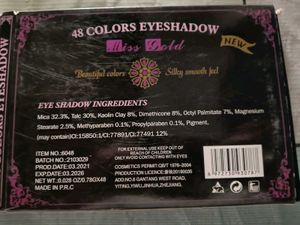 Glamourous Eyeshadow
