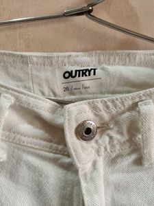 Outryt Wide Leg Jeans 🤍