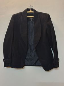 Elegant Black Blazer for women winters