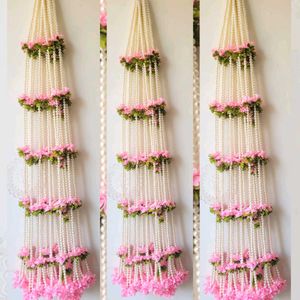 Pearl Strings