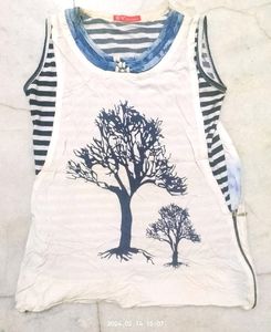 Sleevless White & Blue Top