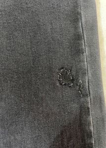 Levi&#39;s 512 slim fit straight leg Charcoal jeans