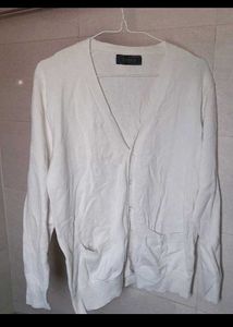 Cream Cardigan 🎀
