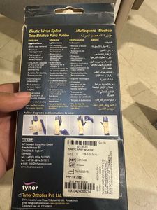 Tynor Elastic Wrist Splint Right Hand XXL size