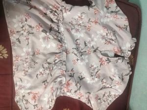 Floral Ruffle Blouse