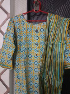 Cambric Cotton Set