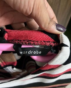 New Shoppers Stop Wardrobe Crop Top