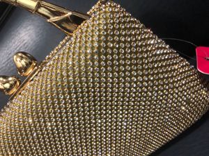 Sparkling Clutch by divas