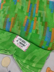 Vibrant GreenPrint Saree with Blouse Piece