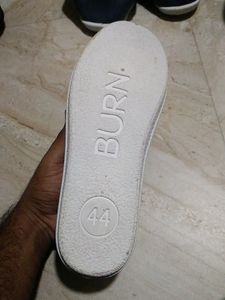CASUAL FOOTWEAR FOR MEN SIZE UK9 And UK8.5