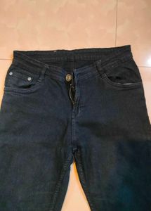 Black Skinny Jeans