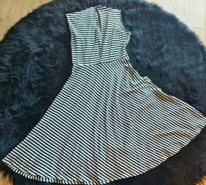 SUMMER SALE - Women Dress Black &amp; White Stripes