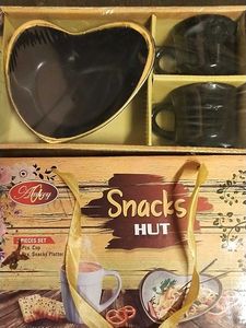 It Is  A 3 Piece Set Of 1 Snacks Platter nd 2 Cups