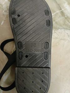 TRY ME sandals