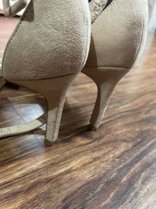 Mango Pointed Heels