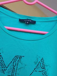 Green Long Sleeve Top