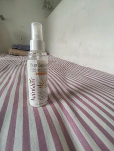 Sunscreen Fairness Lotion  Brand : Nutriglow Spf 40 PA+++ Non Sticky Oil Control, 10x Whitening Effect Protect Tanning And Ageing