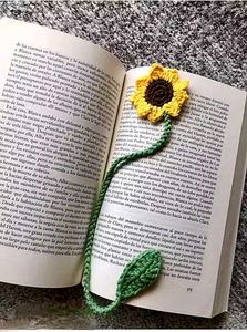 Crochet Sunflower Bookmark