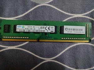 TWO 4GB RAM PC Samsung M378B5173CB0-CK0 DDR3 24