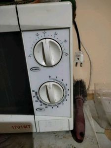Kenstar Induction And Bajaj Oven